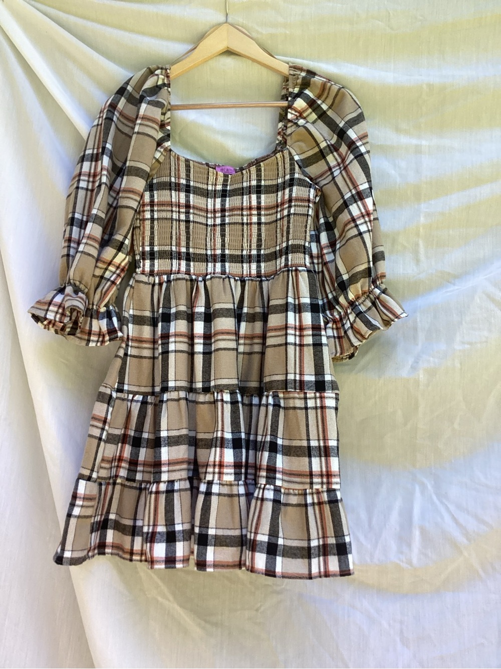Mi Ami by Francesca’s tan flannel Plaid Tiered short Dress Puff Sleeves, size M